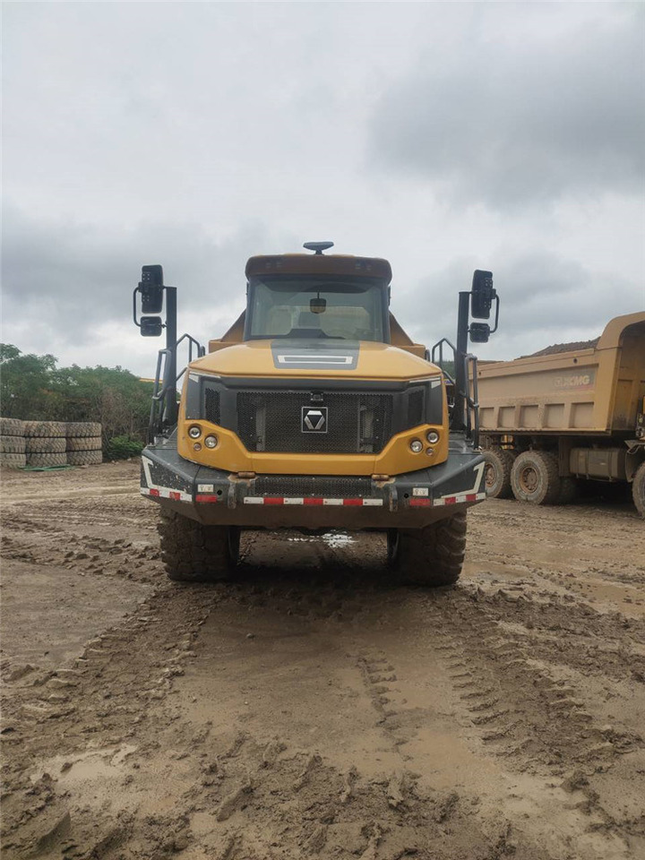 XCMG 2023 Year Xda45VII China 45 Ton Used Mining Articulated Dump Truck in Good Condition - شاحنة مفصلية: صور 4 XCMG 2023 Year Xda45VII China 45 Ton Used Mining Articulated Dump Truck in Good Condition - شاحنة مفصلية: صور 4