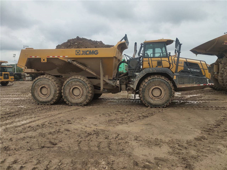 XCMG 2023 Year Xda45VII China 45 Ton Used Mining Articulated Dump Truck in Good Condition - شاحنة مفصلية: صور 3 XCMG 2023 Year Xda45VII China 45 Ton Used Mining Articulated Dump Truck in Good Condition - شاحنة مفصلية: صور 3