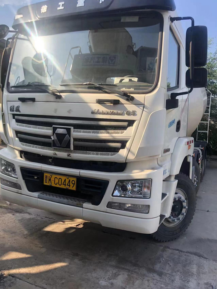 XCMG Official G12V 2021 Year 12m3 Used Cement Concrete Mixer Truck in Good Condition - شاحنة خلاطة خرسانة: صور 4 XCMG Official G12V 2021 Year 12m3 Used Cement Concrete Mixer Truck in Good Condition - شاحنة خلاطة خرسانة: صور 4