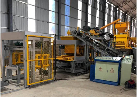 XCMG Official MM8-15 Block Making Machine for Make Clay Brick - ماكينة البلوك: صور 4 XCMG Official MM8-15 Block Making Machine for Make Clay Brick - ماكينة البلوك: صور 4