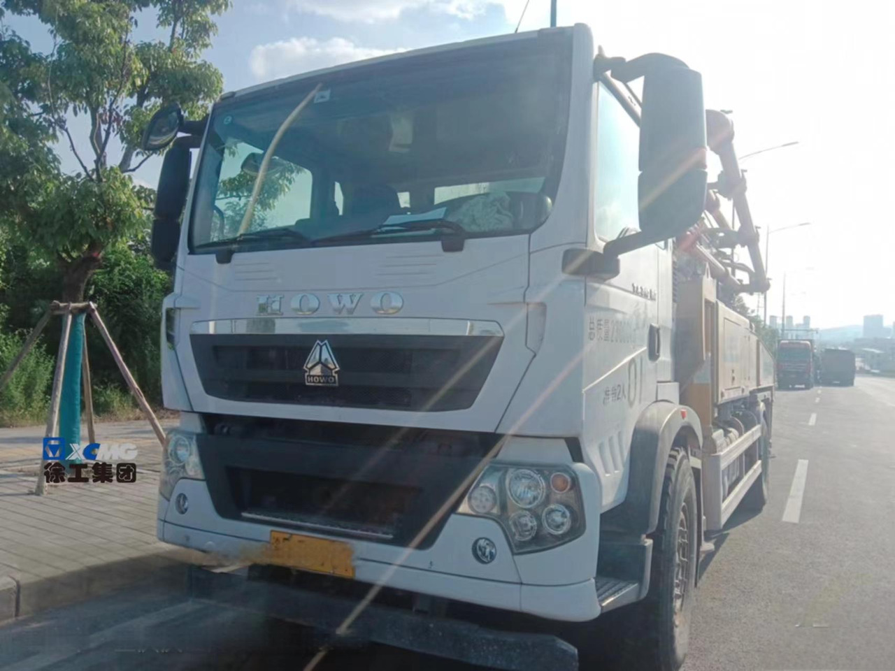 XCMG Official Road Construction Machinery HB37V 37m Used Concrete Pump Truck On Sale - مضخة خرسانة: صور 2 XCMG Official Road Construction Machinery HB37V 37m Used Concrete Pump Truck On Sale - مضخة خرسانة: صور 2