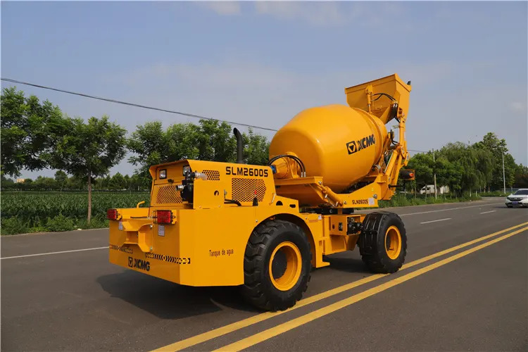 XCMG Official SLM2600S 2.6cbm Concrete Mixer Mobile Self Loading Concrete Mixer Truck - خلاطه اسمنت: صور 5 XCMG Official SLM2600S 2.6cbm Concrete Mixer Mobile Self Loading Concrete Mixer Truck - خلاطه اسمنت: صور 5