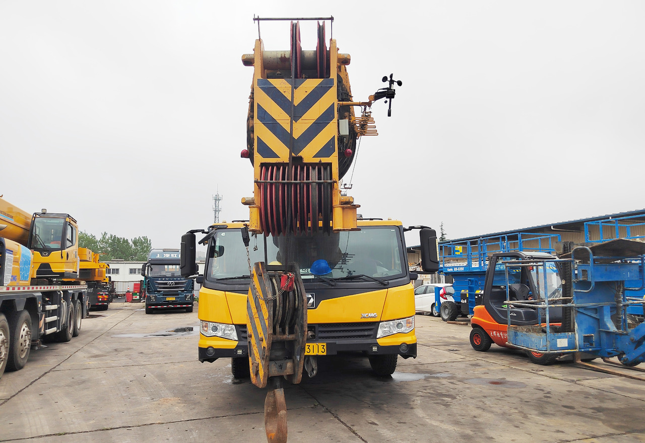 XCMG Official Second Hand 100 Ton Truck Crane XCT100 Hydraulic Mobile Crane Hot Sale - موبايل كرين: صور 3 XCMG Official Second Hand 100 Ton Truck Crane XCT100 Hydraulic Mobile Crane Hot Sale - موبايل كرين: صور 3