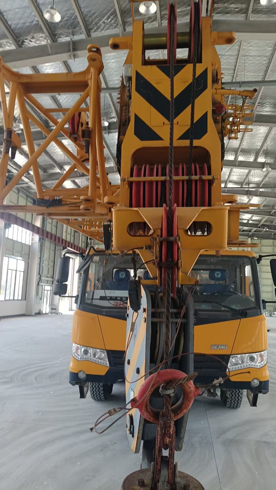 XCMG Official Second Hand 70 Ton Mobile Crane QY70K5D_1 Truck Mounted Crane - موبايل كرين: صور 2 XCMG Official Second Hand 70 Ton Mobile Crane QY70K5D_1 Truck Mounted Crane - موبايل كرين: صور 2