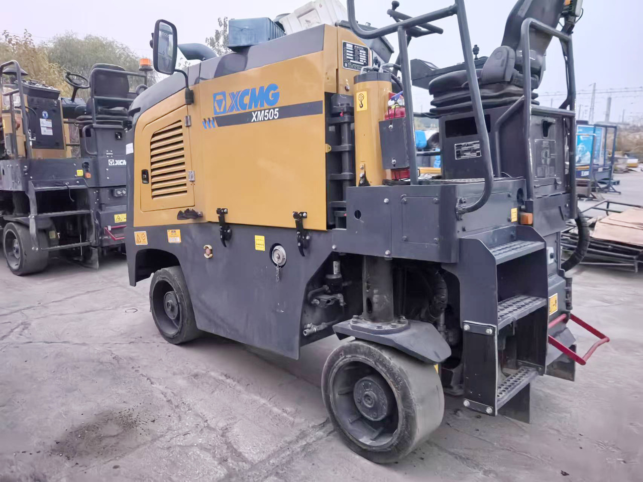 XCMG Official Second Hand Road Building Machine XM505 Small Asphalt Milling Machine For Sale - ماكينات لصقل الأسفلت: صور 3 XCMG Official Second Hand Road Building Machine XM505 Small Asphalt Milling Machine For Sale - ماكينات لصقل الأسفلت: صور 3