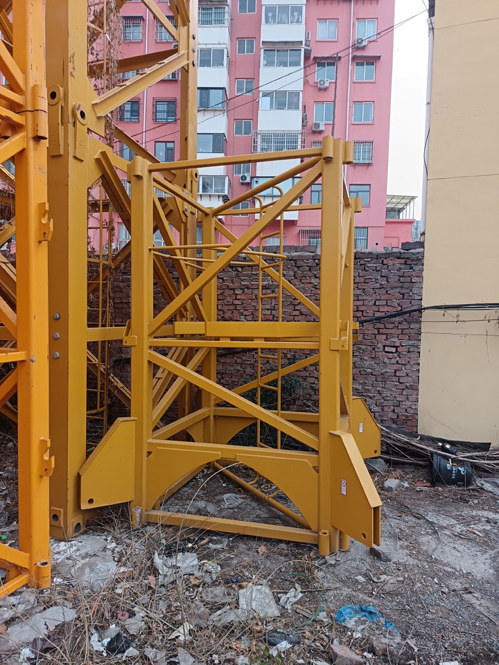 XCMG Official XGT6015A-8S Construction Lifting Crane 8t Flat Top Tower Crane For Sale - رافعة برجية: صور 2 XCMG Official XGT6015A-8S Construction Lifting Crane 8t Flat Top Tower Crane For Sale - رافعة برجية: صور 2