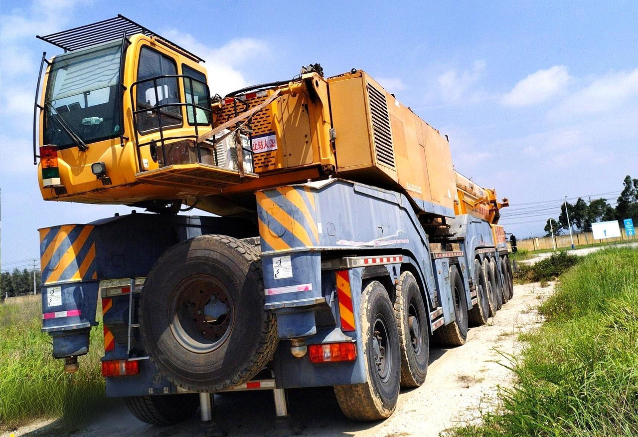 XCMG QAY650A used 650 ton hydraulic all terrain crane truck price - رافعة لجميع التضاريس: صور 4 XCMG QAY650A used 650 ton hydraulic all terrain crane truck price - رافعة لجميع التضاريس: صور 4