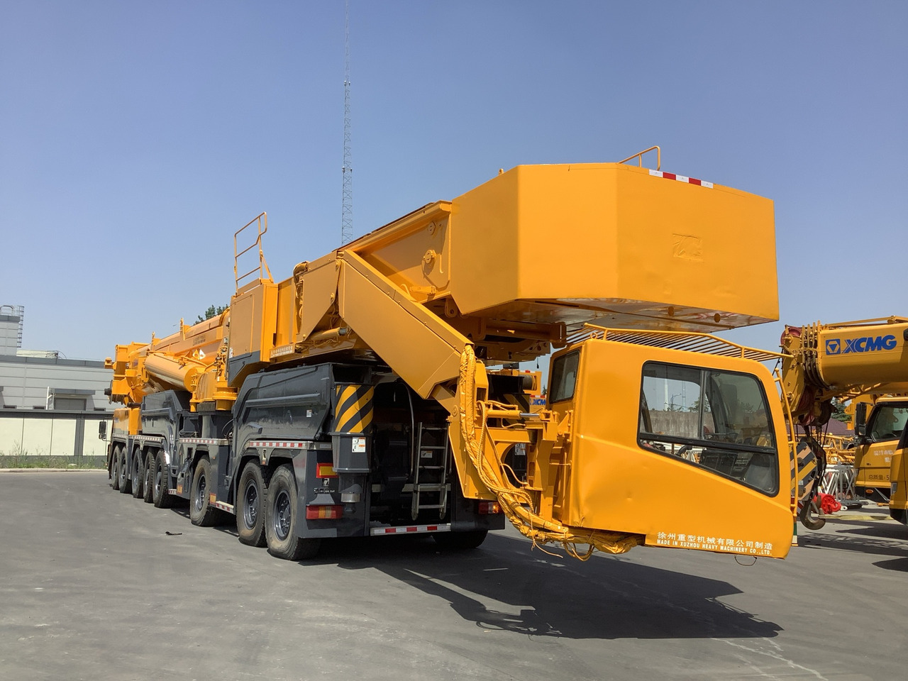 XCMG Second Hand All Terrain Cranes 800 Tons QAY800 Used Mobile Crane Hot Sale - رافعة لجميع التضاريس: صور 5 XCMG Second Hand All Terrain Cranes 800 Tons QAY800 Used Mobile Crane Hot Sale - رافعة لجميع التضاريس: صور 5