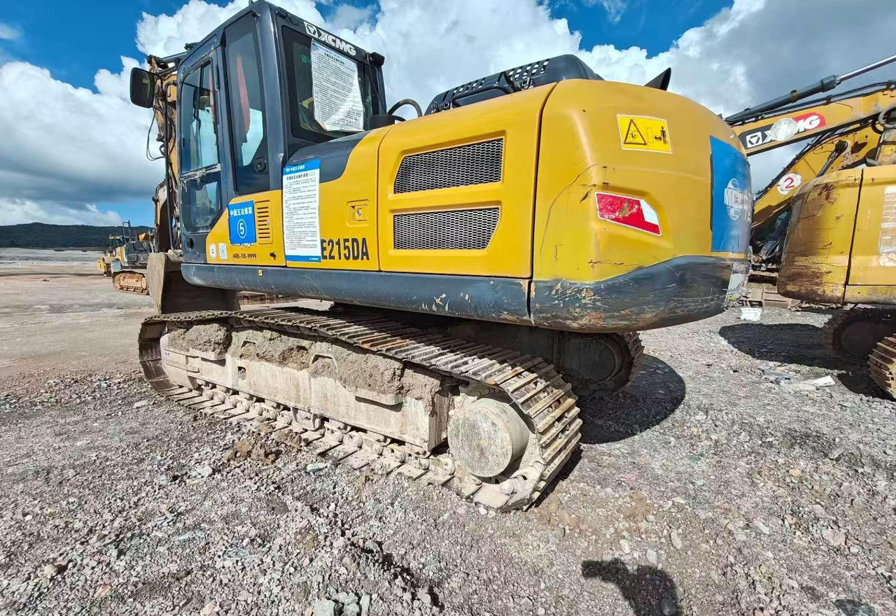 XCMG XE215DA hot sale used excavator hydraulic 21ton price - حفارات زحافة: صور 4 XCMG XE215DA hot sale used excavator hydraulic 21ton price - حفارات زحافة: صور 4