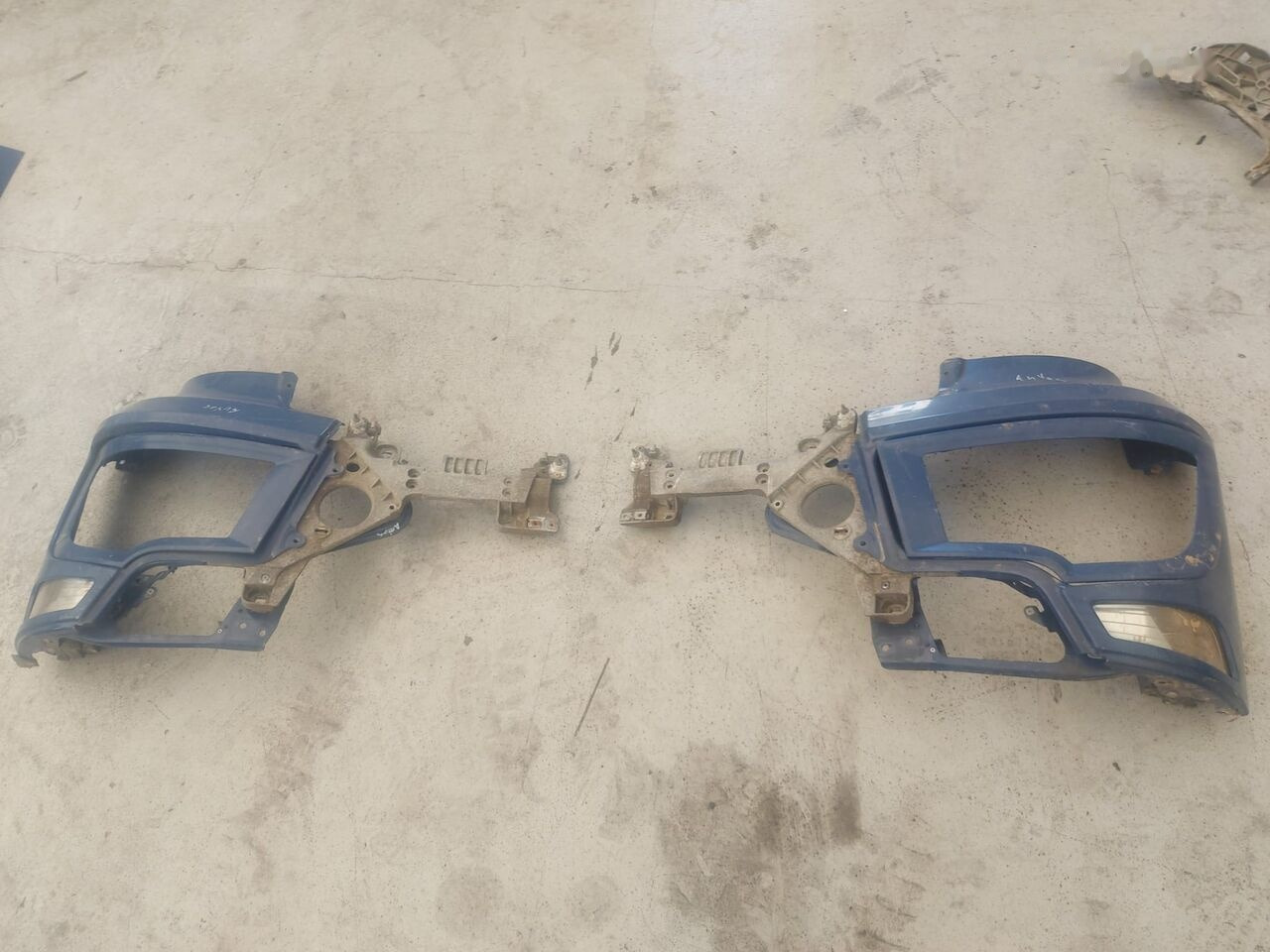 A Mercedes-Benz ANTOS MP4 1843 truck - هيكل السيارة الخارجية - شاحنة: صور 2 A Mercedes-Benz ANTOS MP4 1843 truck - هيكل السيارة الخارجية - شاحنة: صور 2