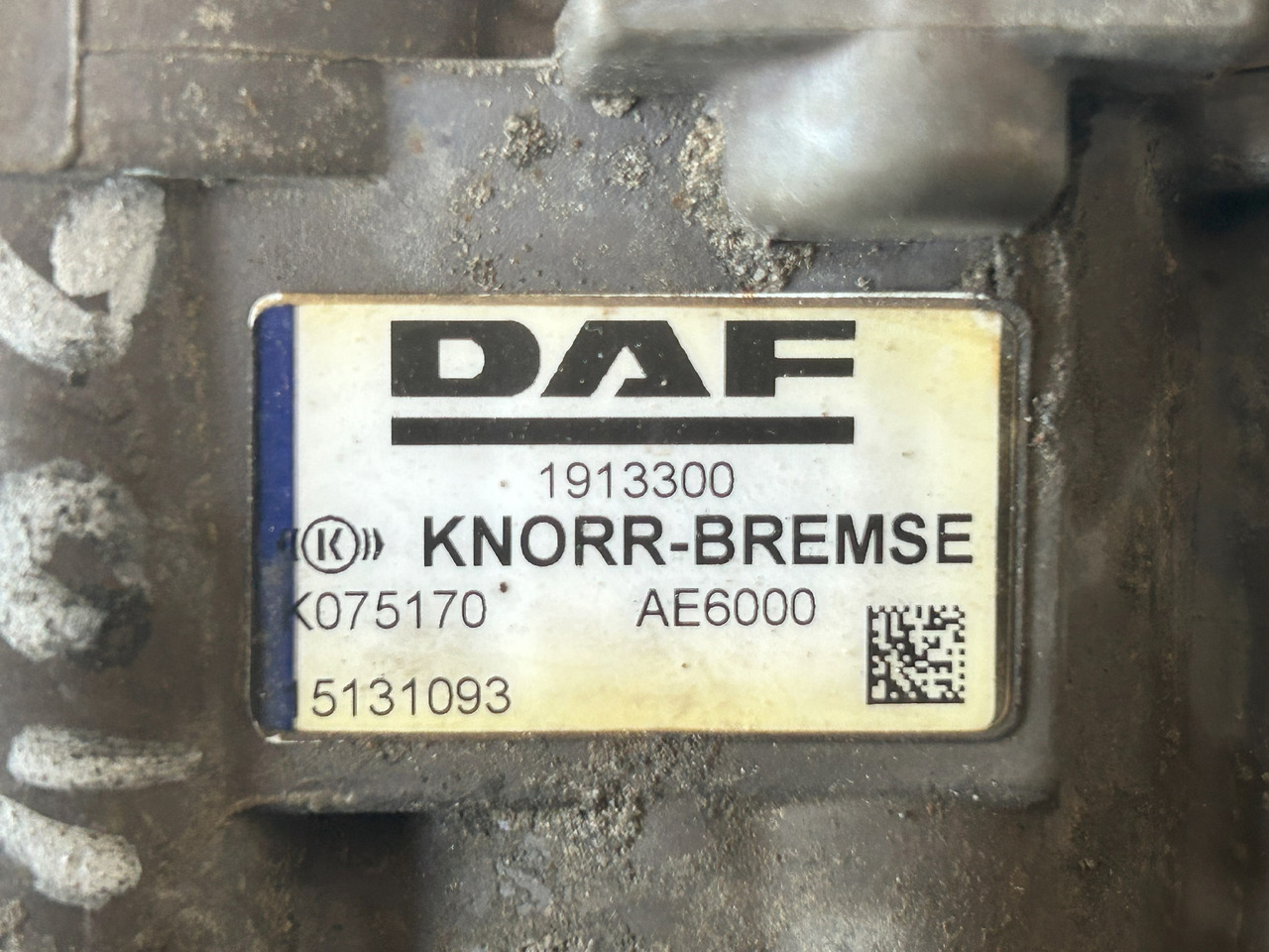 DAF CF XF 106 480 APU KIT ZEL2100 1973210 ( ELA1000 + AE6000) - صمام الفرامل: صور 5 DAF CF XF 106 480 APU KIT ZEL2100 1973210 ( ELA1000 + AE6000) - صمام الفرامل: صور 5