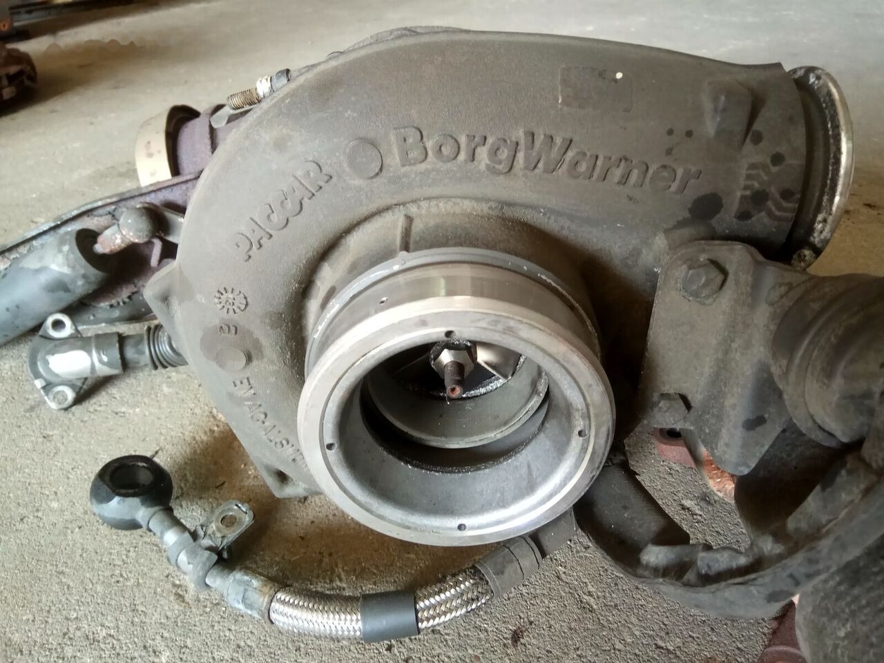 DAF XF 105 13951013061   DAF XF 105 truck - الشاحن التوربيني - شاحنة: صور 3 DAF XF 105 13951013061   DAF XF 105 truck - الشاحن التوربيني - شاحنة: صور 3