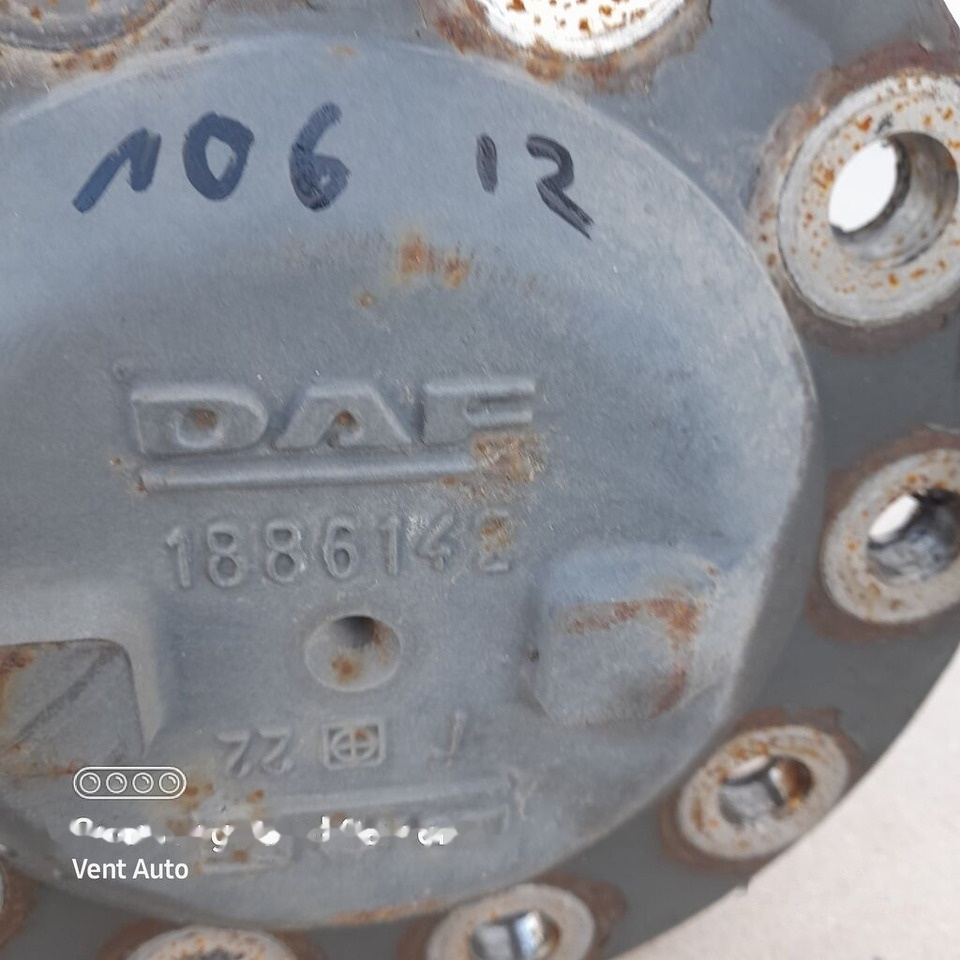 DAF XF 106 1886142 DAF 1886142 truck - نصف رمح - شاحنة: صور 2 DAF XF 106 1886142 DAF 1886142 truck - نصف رمح - شاحنة: صور 2