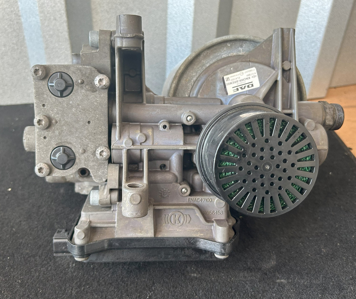 DAF XF 106 480 APU KIT ZEL2100 2027747 ( ELA1000 + AE6000) - صمام الفرامل: صور 5 DAF XF 106 480 APU KIT ZEL2100 2027747 ( ELA1000 + AE6000) - صمام الفرامل: صور 5