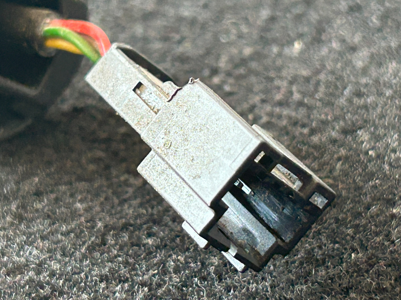 DAF XF 106 480 SUSPENSION AIRBAG REMOTE CONTROL - تعليق - شاحنة: صور 5 DAF XF 106 480 SUSPENSION AIRBAG REMOTE CONTROL - تعليق - شاحنة: صور 5