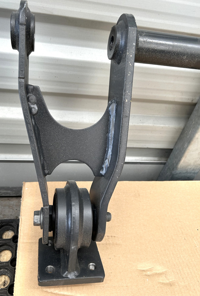 IVECO S-WAY CABIN TIP ROD - الكابينة تعليق: صور 2 IVECO S-WAY CABIN TIP ROD - الكابينة تعليق: صور 2