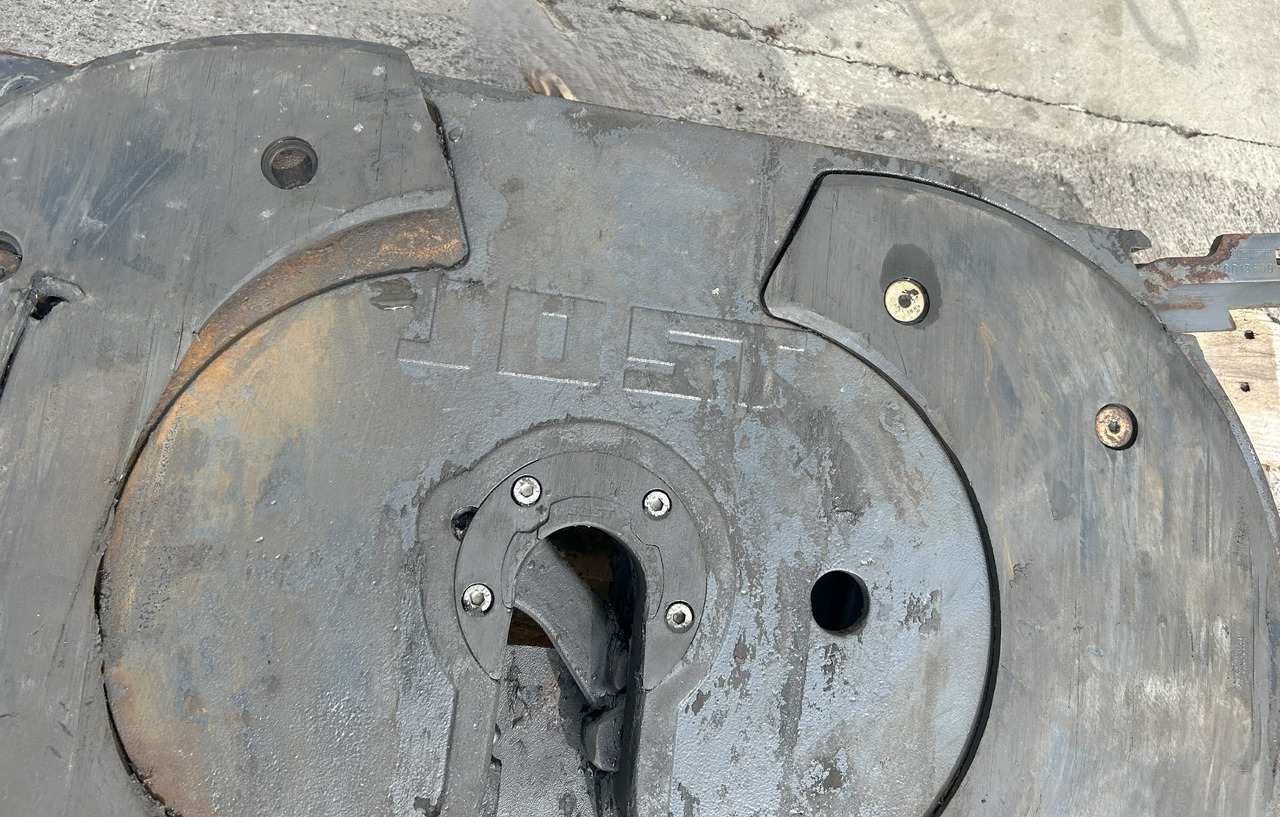 JOST JSK42K0 DAF CF EURO 6 - عجلة الخامسة - شاحنة: صور 4 JOST JSK42K0 DAF CF EURO 6 - عجلة الخامسة - شاحنة: صور 4