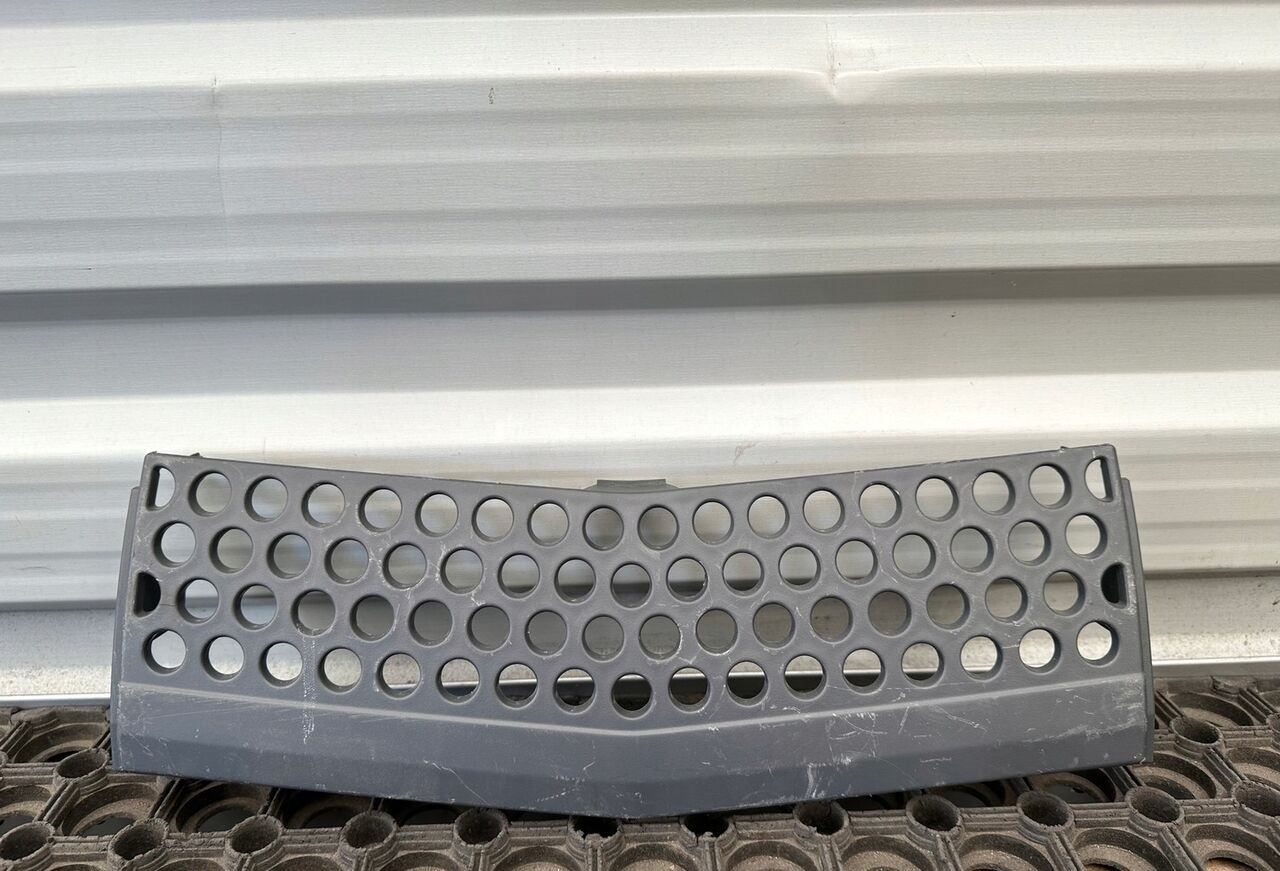 KRATKA ATRAPA A9608850153 Mercedes-Benz ACTROS MP4 A9608850153 truck - جلوپنجره - شاحنة: صور 1 KRATKA ATRAPA A9608850153 Mercedes-Benz ACTROS MP4 A9608850153 truck - جلوپنجره - شاحنة: صور 1