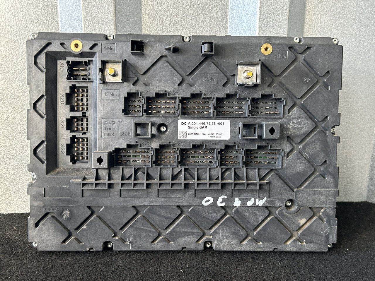 MERCEDES ACTROS MP4 A FUSE MODULE SAM - مصهر: صور 2 MERCEDES ACTROS MP4 A FUSE MODULE SAM - مصهر: صور 2