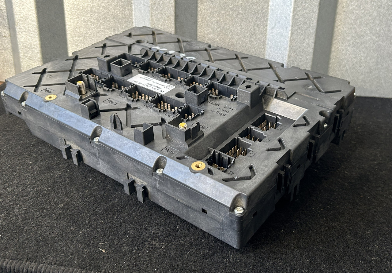 MERCEDES ACTROS MP4 A FUSE MODULE SAM - مصهر: صور 5 MERCEDES ACTROS MP4 A FUSE MODULE SAM - مصهر: صور 5