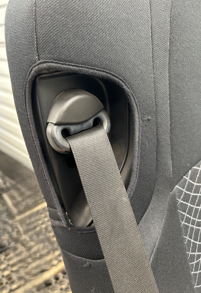 مقاعد السيارات MERCEDES ACTROS MP4 PASSENGER SEAT: صور 6