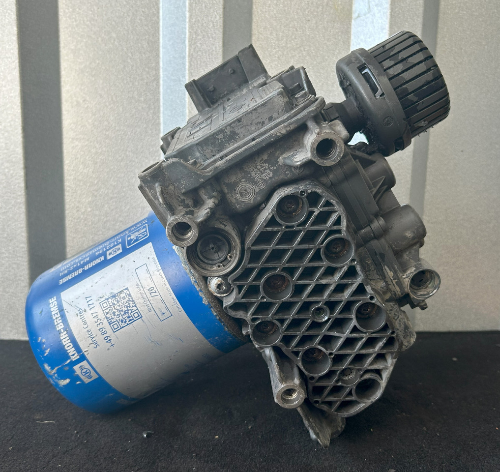 MERCEDES-BENZ ACTROS MP4 EAPU AIR DRYER - أجزاء الفرامل - شاحنة: صور 4 MERCEDES-BENZ ACTROS MP4 EAPU AIR DRYER - أجزاء الفرامل - شاحنة: صور 4