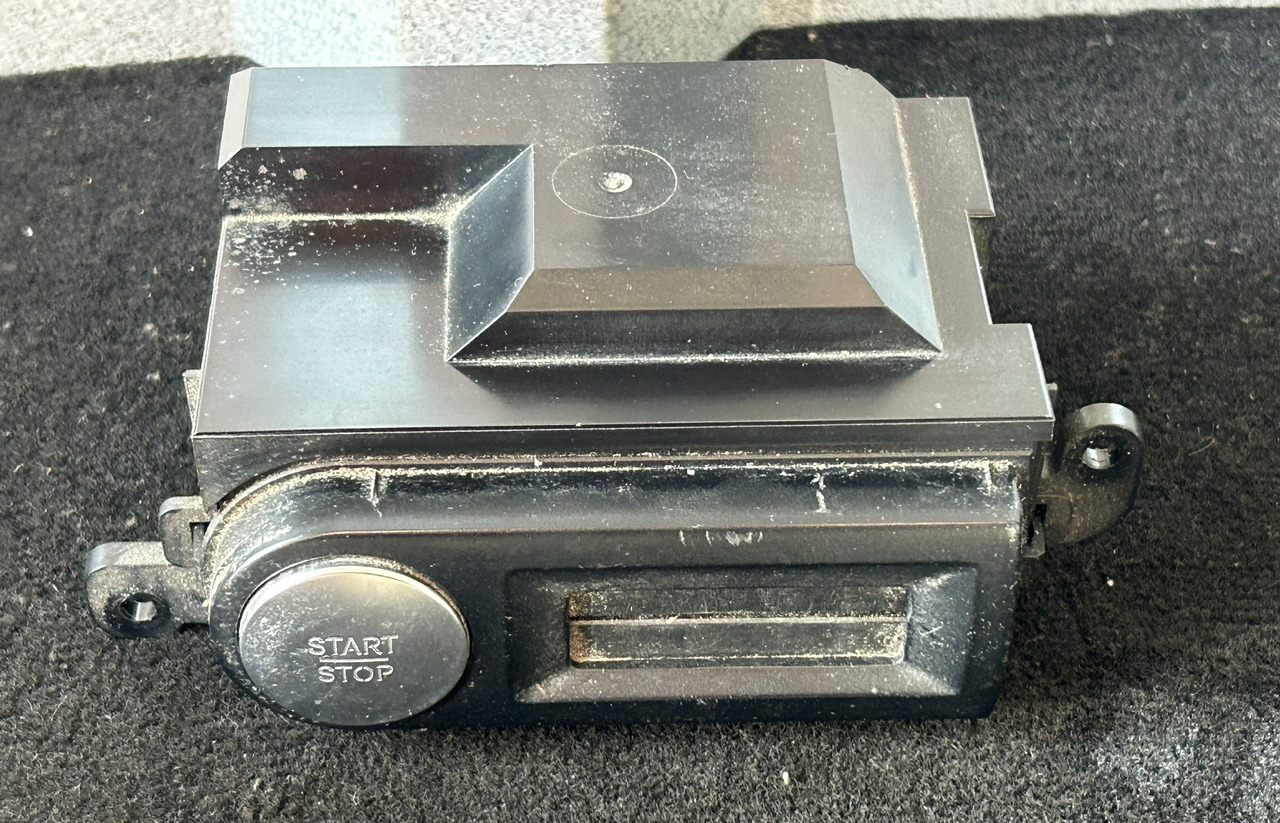 MERCEDES-BENZ ACTROS MP4 START/STOP IGNITION SWITCH - لوحة القيادة - شاحنة: صور 2 MERCEDES-BENZ ACTROS MP4 START/STOP IGNITION SWITCH - لوحة القيادة - شاحنة: صور 2