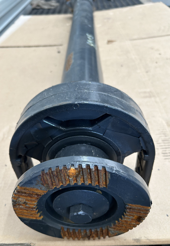 MERCEDES DRIVE SHAFT ATEGO BRAND NEW - عمود الكردان: صور 4 MERCEDES DRIVE SHAFT ATEGO BRAND NEW - عمود الكردان: صور 4