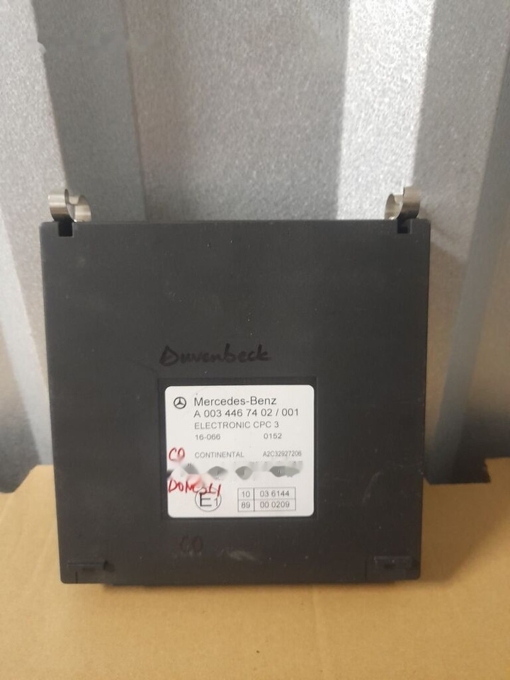 Mercedes-Benz ACTROS MP4 A0034467402   Mercedes-Benz - كتلة التحكم - شاحنة: صور 1 Mercedes-Benz ACTROS MP4 A0034467402   Mercedes-Benz - كتلة التحكم - شاحنة: صور 1