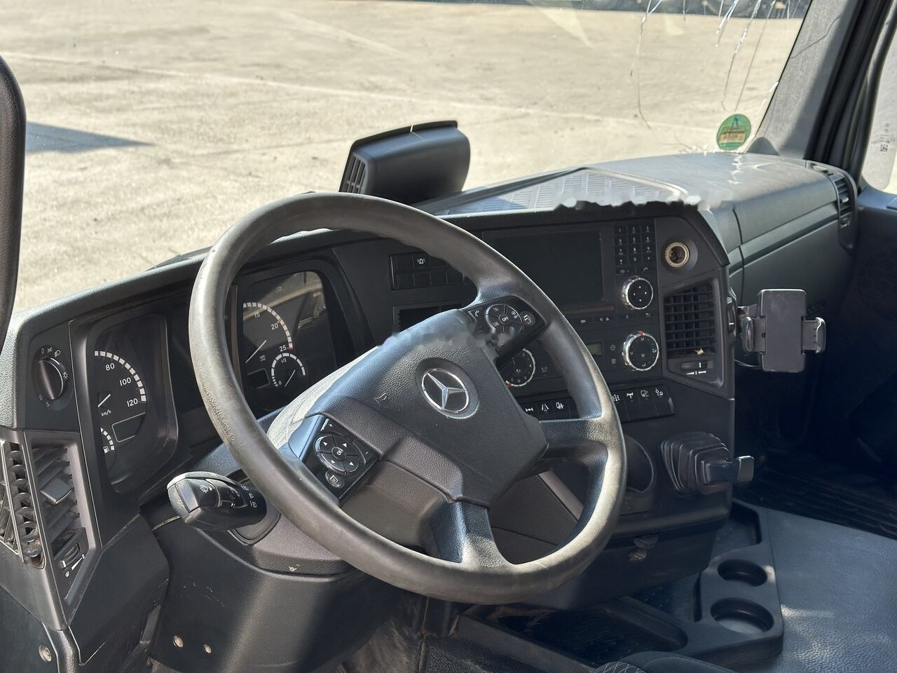Mercedes-Benz AROCS AXOR ANTOS ACTROS - الكبائن - شاحنة: صور 3 Mercedes-Benz AROCS AXOR ANTOS ACTROS - الكبائن - شاحنة: صور 3