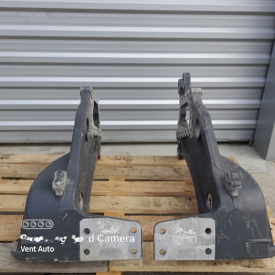 Mocowanie resora/ wspornik LEFT Mercedes-Benz ACTROS MP4 A9603223901 Mercedes-Benz A9603223901 - الكابينة تعليق - شاحنة: صور 4 Mocowanie resora/ wspornik LEFT Mercedes-Benz ACTROS MP4 A9603223901 Mercedes-Benz A9603223901 - الكابينة تعليق - شاحنة: صور 4