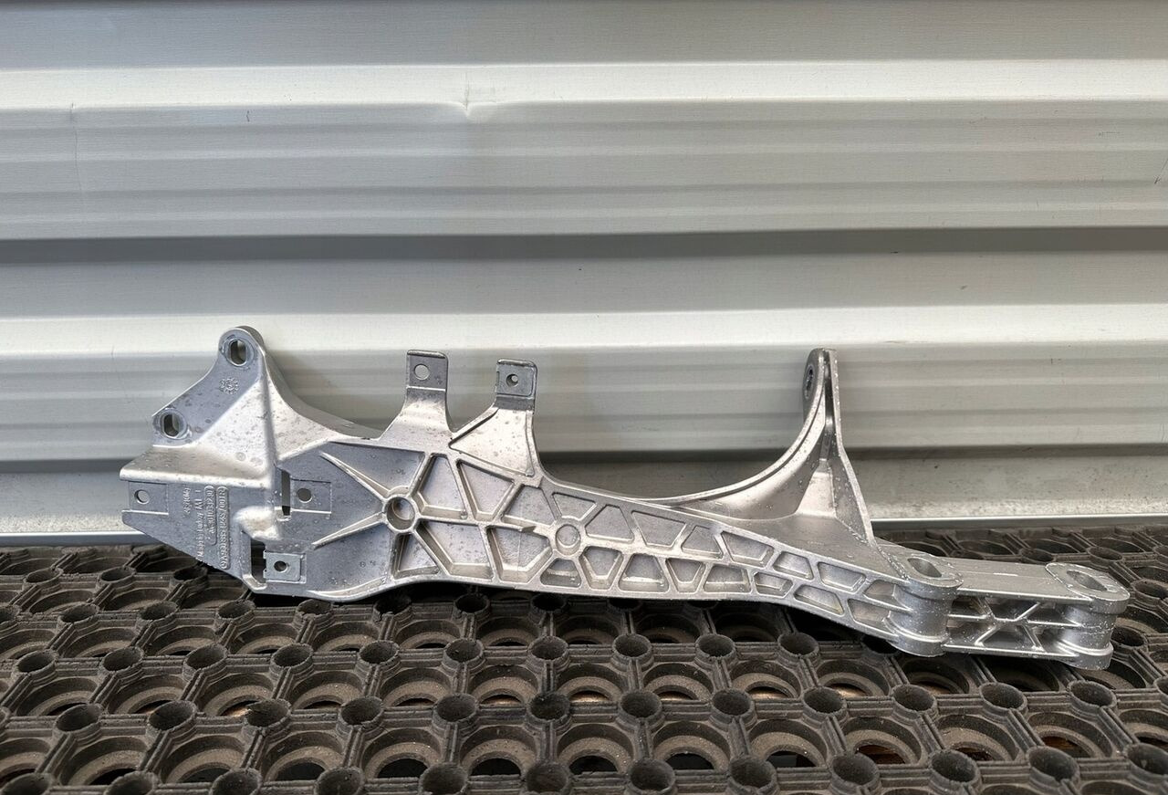 WSPORNIK MOCOWANIE A9608851245 Mercedes-Benz ACTROS MP4 A9608851245 truck - هيكل السيارة الخارجية - شاحنة: صور 3 WSPORNIK MOCOWANIE A9608851245 Mercedes-Benz ACTROS MP4 A9608851245 truck - هيكل السيارة الخارجية - شاحنة: صور 3