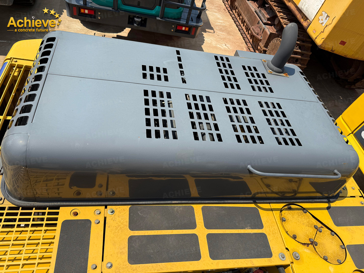 حفارات زحافة KOMATSU Remanufactured Komatsu PC360-7 excavator 1.6 m³ 180/1900 kw/rpm 33000 kg 7380 mm 227 kN Komatsu SAA6D114E 605 L【ACHIEVE】 TOP CONDITION!!!: صور 34 حفارات زحافة KOMATSU Remanufactured Komatsu PC360-7 excavator 1.6 m³ 180/1900 kw/rpm 33000 kg 7380 mm 227 kN Komatsu SAA6D114E 605 L【ACHIEVE】 TOP CONDITION!!!: صور 34