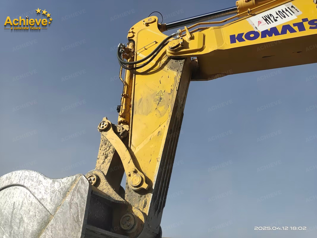حفارات زحافة komatsu 【ACHIEVE】TOP CONDITION!!! PC1250-11R 2023 4500h Horsepower (HP) 758 HP @ 1,800 rpm Operating weight (lbs) 269,300 - 272,600 Bucket Capacity (yd3) 5.3-9.5: صور 6 حفارات زحافة komatsu 【ACHIEVE】TOP CONDITION!!! PC1250-11R 2023 4500h Horsepower (HP) 758 HP @ 1,800 rpm Operating weight (lbs) 269,300 - 272,600 Bucket Capacity (yd3) 5.3-9.5: صور 6