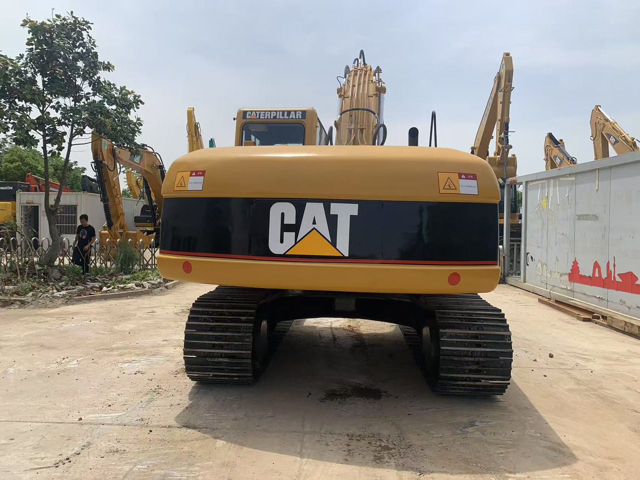 CATERPILLAR 20 ton Crawler Excavator CAT 320C, 320D - حفارات زحافة: صور 4 CATERPILLAR 20 ton Crawler Excavator CAT 320C, 320D - حفارات زحافة: صور 4