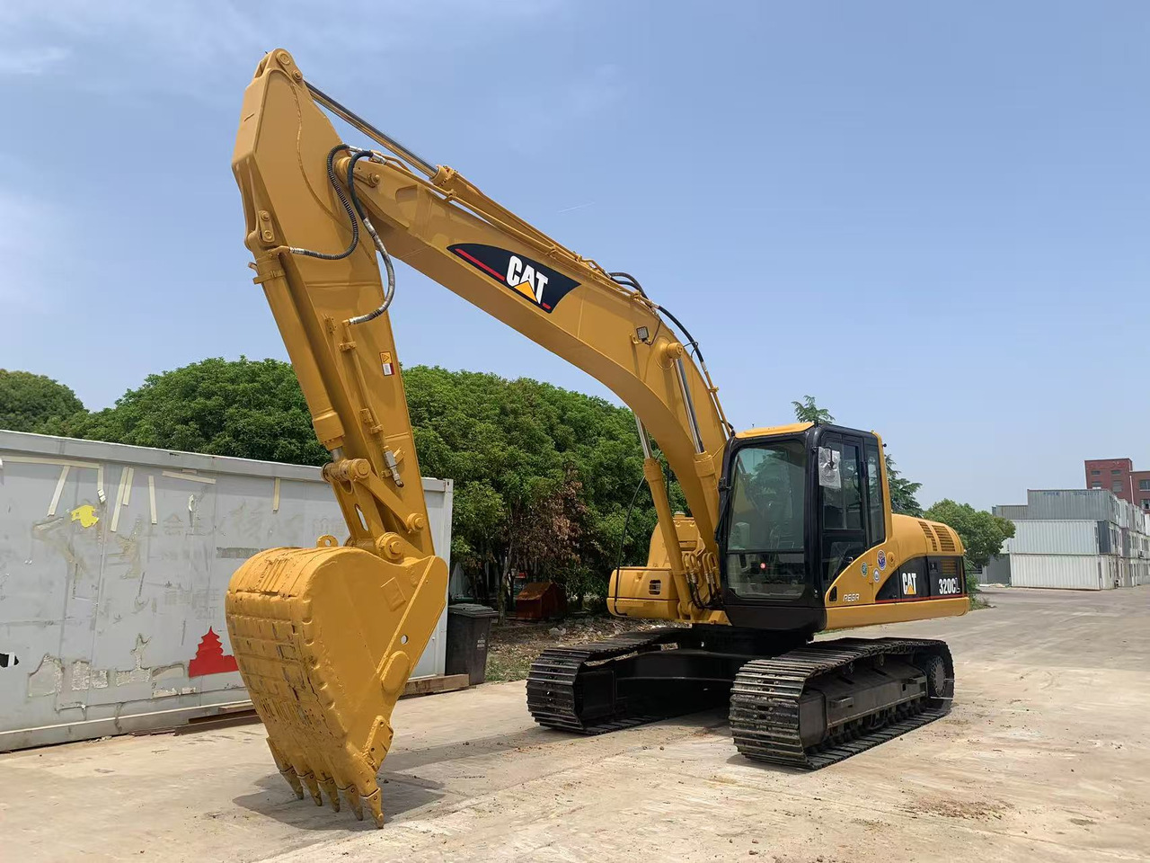 CATERPILLAR 20 ton Crawler Excavator CAT 320C, 320D - حفارات زحافة: صور 1 CATERPILLAR 20 ton Crawler Excavator CAT 320C, 320D - حفارات زحافة: صور 1