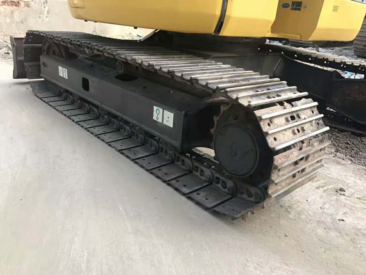 Komatsu Small Excavator PC78US Zero-tail Excavator Made in Japan - حفارات زحافة: صور 4 Komatsu Small Excavator PC78US Zero-tail Excavator Made in Japan - حفارات زحافة: صور 4