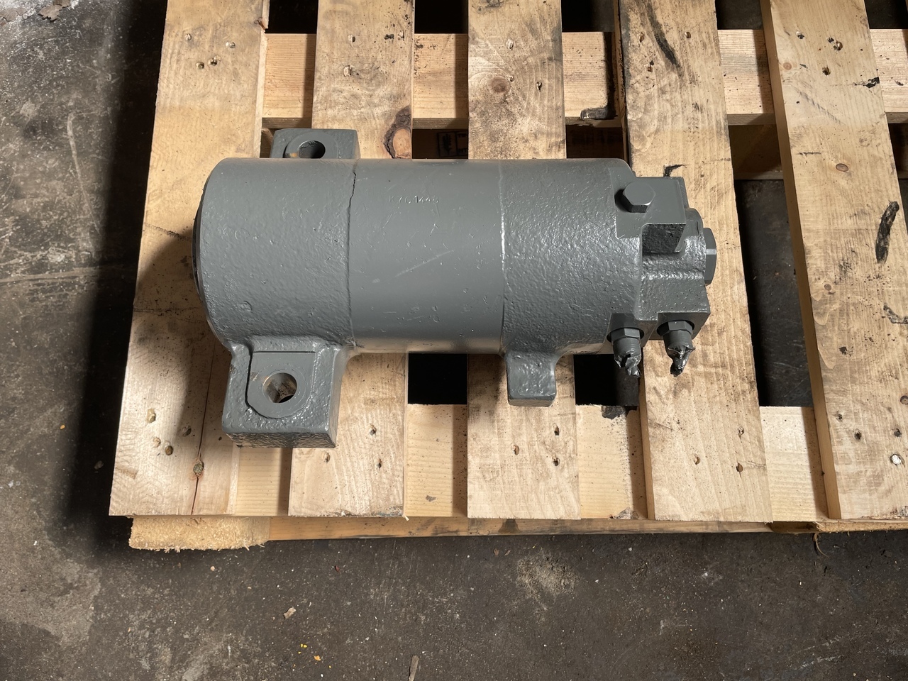 Stabilizator Volvo 160C - الإطار / الشاسيه: صور 1 Stabilizator Volvo 160C - الإطار / الشاسيه: صور 1