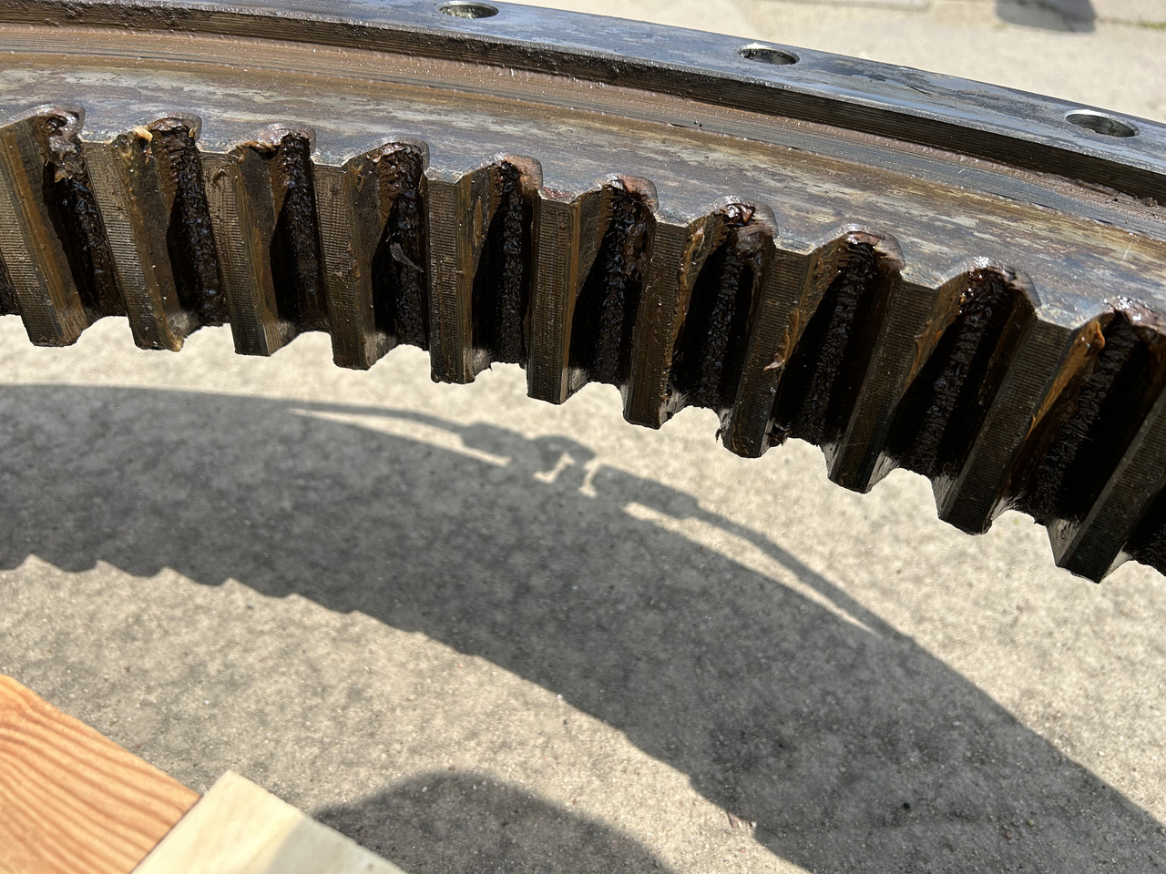 Volvo EW140C - حلقة الدوران - حفارة: صور 5 Volvo EW140C - حلقة الدوران - حفارة: صور 5