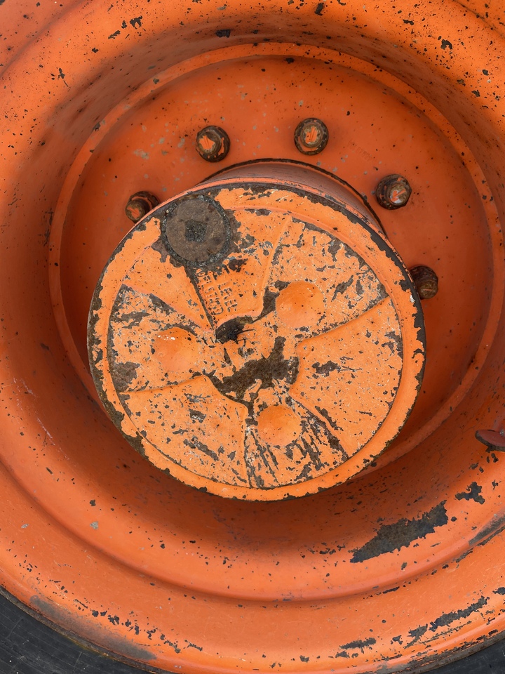 ZF MS-E3050 MT-E3050 - المحور و قطع الغيار - حفارة على عجلات: صور 1 ZF MS-E3050 MT-E3050 - المحور و قطع الغيار - حفارة على عجلات: صور 1