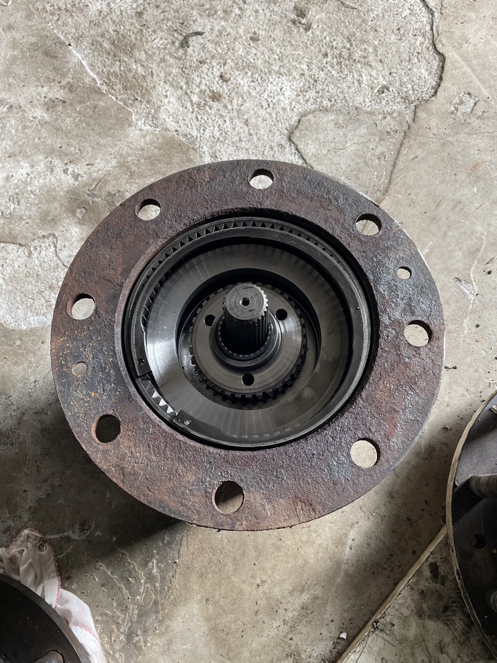 Zwolnica ZF APL-745 - المحور و قطع الغيار - حفارة على عجلات: صور 1 Zwolnica ZF APL-745 - المحور و قطع الغيار - حفارة على عجلات: صور 1