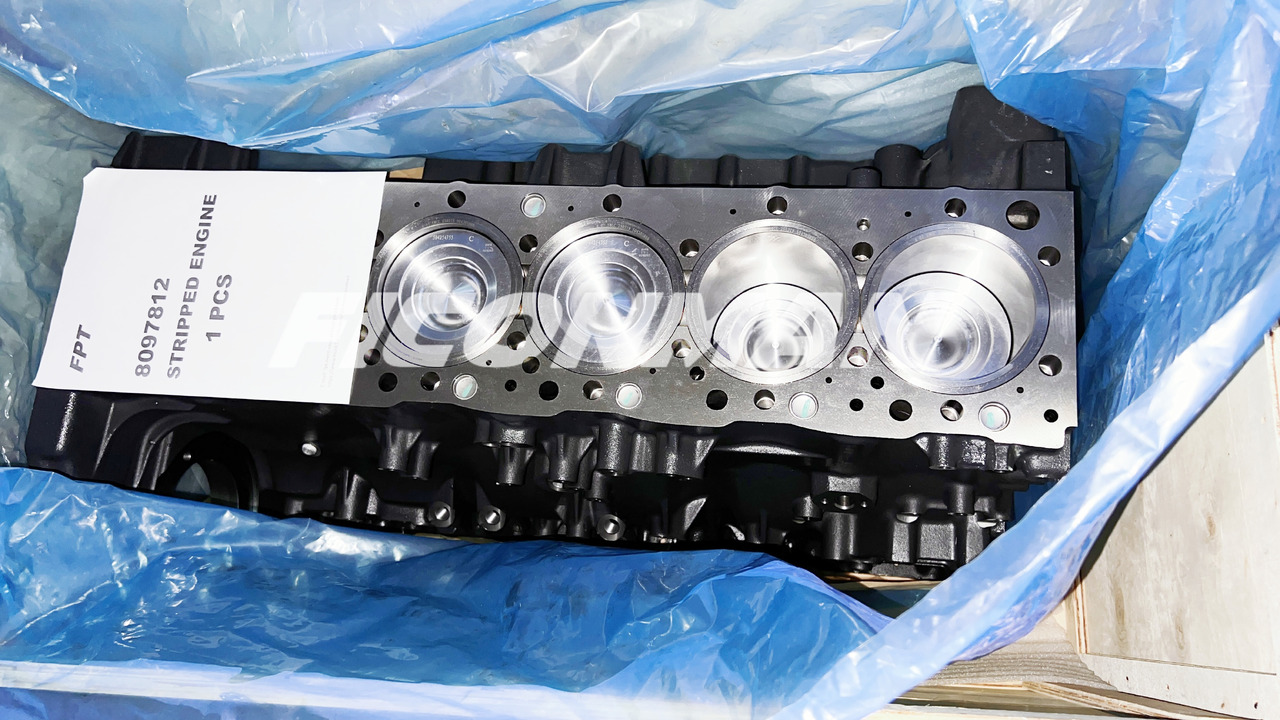 IVECO FPT CASE New.Holland T8.330 Cursor9 F2CFE613 8097812 Cylinder Block,Short Block - المحرك و قطع الغيار - الآلات والماكينات الزراعية: صور 2 IVECO FPT CASE New.Holland T8.330 Cursor9 F2CFE613 8097812 Cylinder Block,Short Block - المحرك و قطع الغيار - الآلات والماكينات الزراعية: صور 2