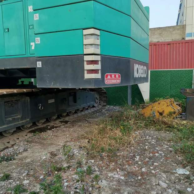 2005 KOBELCO 7150 - رافعة مجنزرة: صور 3 2005 KOBELCO 7150 - رافعة مجنزرة: صور 3