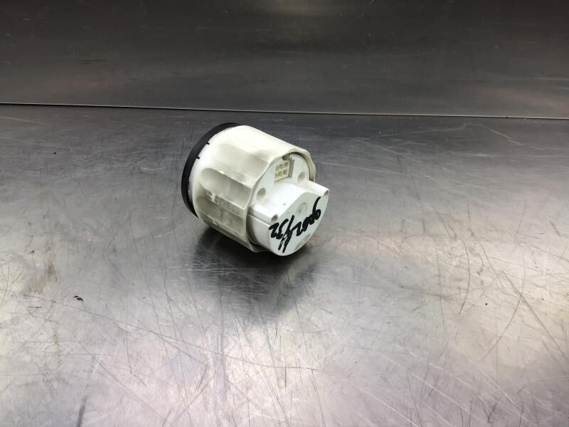 Liebherr A316 Li / A314 Li / A312 Li / A309 Li / A311 Li / R317 Li / R313 Li - لوحة القيادة: صور 1 Liebherr A316 Li / A314 Li / A312 Li / A309 Li / A311 Li / R317 Li / R313 Li - لوحة القيادة: صور 1