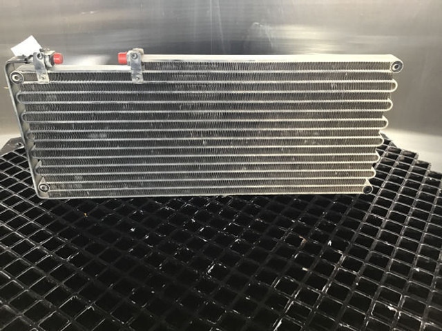 Liebherr Airco Condenser - جزء تكييف الهواء: صور 4 Liebherr Airco Condenser - جزء تكييف الهواء: صور 4