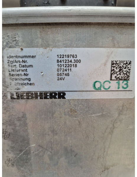 Liebherr Airconditioning Box - جزء تكييف الهواء: صور 2 Liebherr Airconditioning Box - جزء تكييف الهواء: صور 2