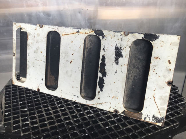 Liebherr Bonnet Right - هود: صور 1 Liebherr Bonnet Right - هود: صور 1