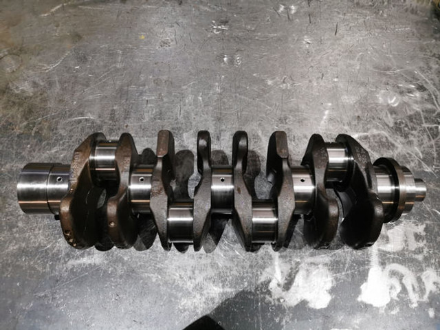 Liebherr Crankshaft D934S - العمود المرفقي: صور 1 Liebherr Crankshaft D934S - العمود المرفقي: صور 1
