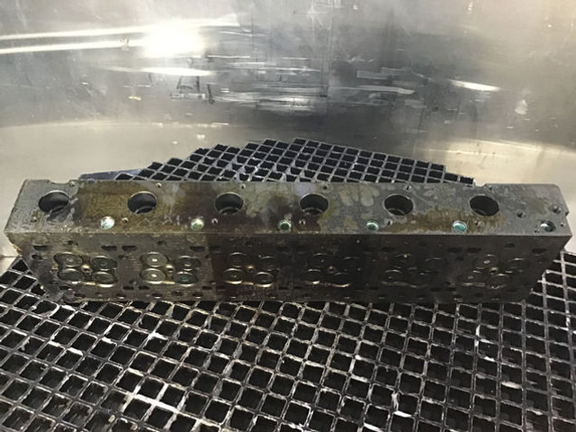 Liebherr Cylinderhead - كتلة اسطوانة: صور 4 Liebherr Cylinderhead - كتلة اسطوانة: صور 4