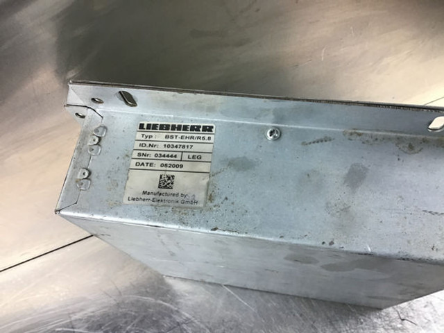 كتلة التحكم Liebherr Electric Box: صور 11